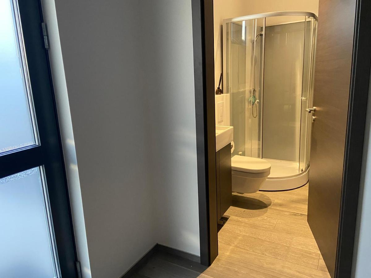 4 Person Room With Private Entrance And Bathroom Keflavík Exterior foto