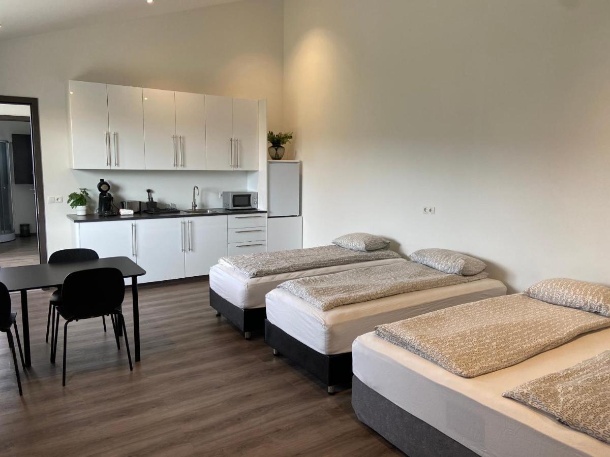 4 Person Room With Private Entrance And Bathroom Keflavík Exterior foto